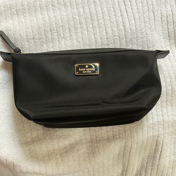 kate spade Bags Kate Spade Zipper Makeup Bag Poshmark